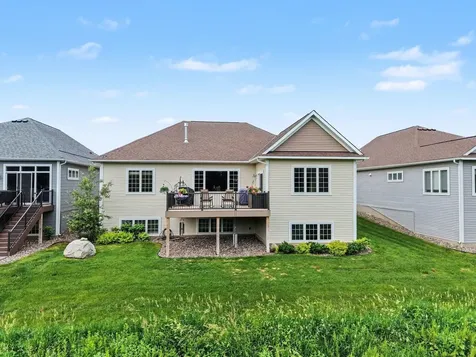 5886 Sheffield Terrace NE Prior Lake MN 55372