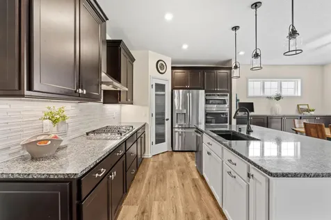 5886 Sheffield Terrace NE Prior Lake MN 55372