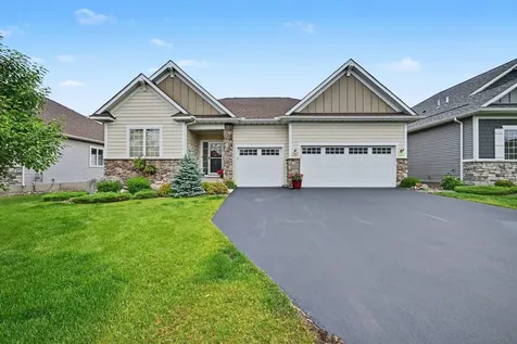 5886 Sheffield Terrace NE Prior Lake MN 55372
