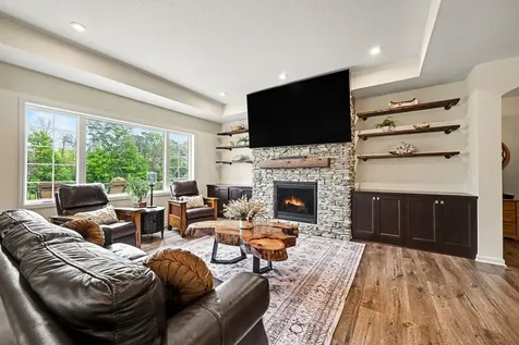 5886 Sheffield Terrace NE Prior Lake MN 55372
