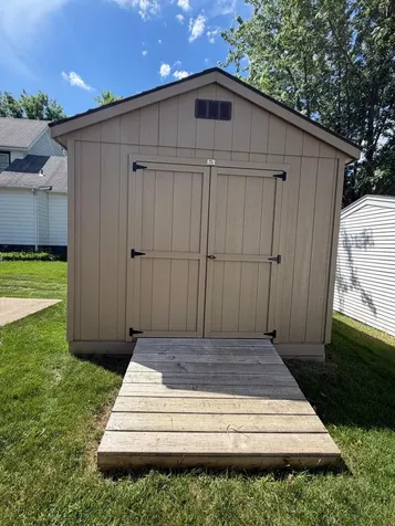 401 W Crawford Street Luverne MN 56156