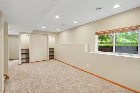 2920 18th Avenue E Shakopee MN 55379