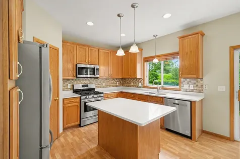 2920 18th Avenue E Shakopee MN 55379