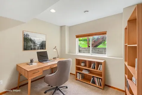 2920 18th Avenue E Shakopee MN 55379