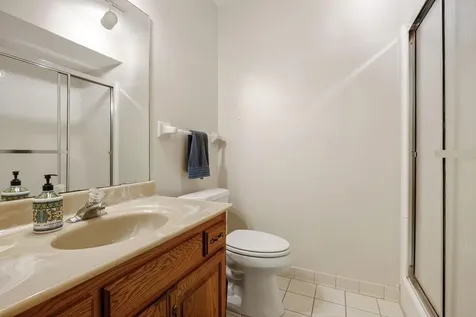 4876 Knottingham Circle Eagan MN 55122