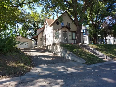 703 N 1st Street Montevideo MN 56265