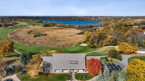 1712 Oak Creek Drive Chaska MN 55318