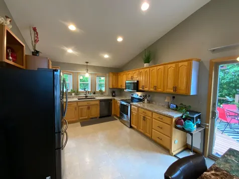1281 Agate Court Sauk Rapids MN 56379