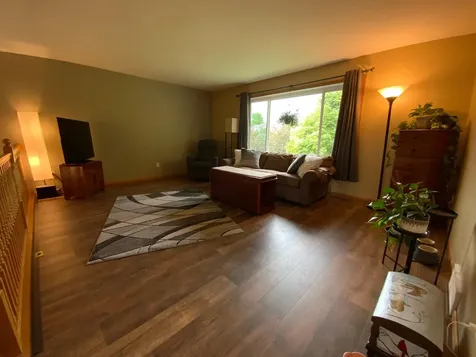 1281 Agate Court Sauk Rapids MN 56379