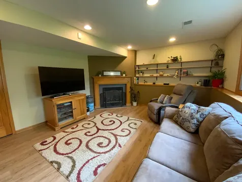 1281 Agate Court Sauk Rapids MN 56379