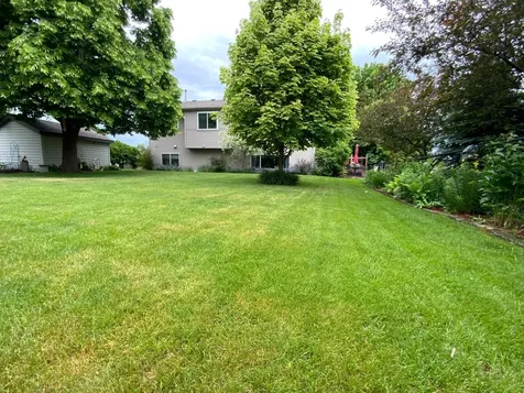 1281 Agate Court Sauk Rapids MN 56379