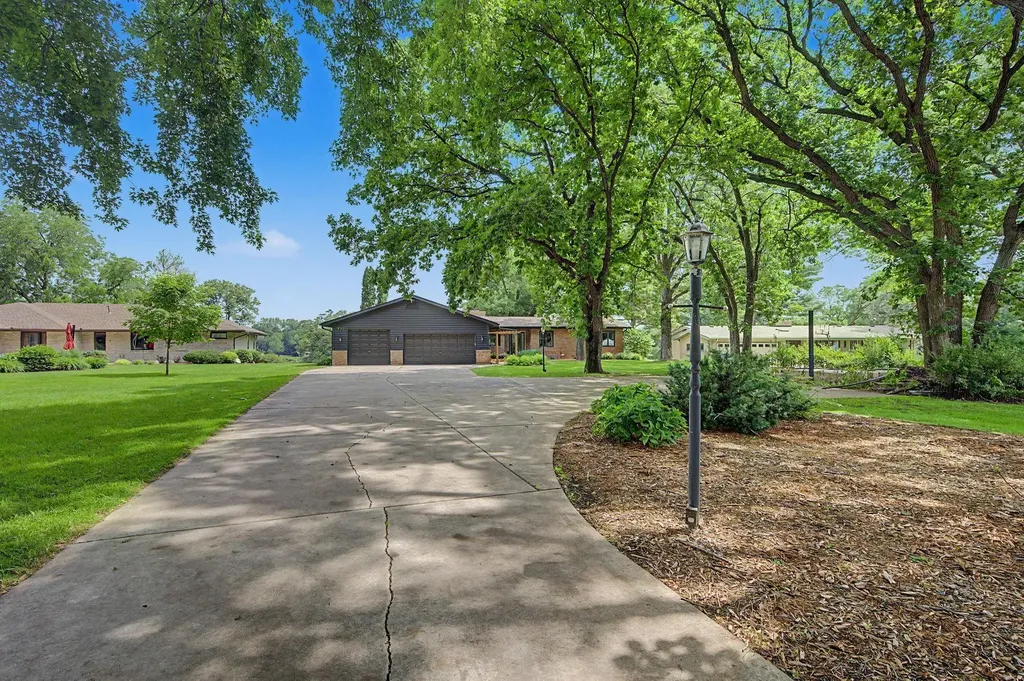 725 Bradford Avenue Champlin MN 55316