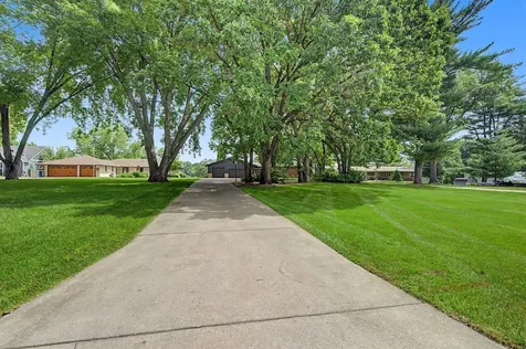 725 Bradford Avenue Champlin MN 55316
