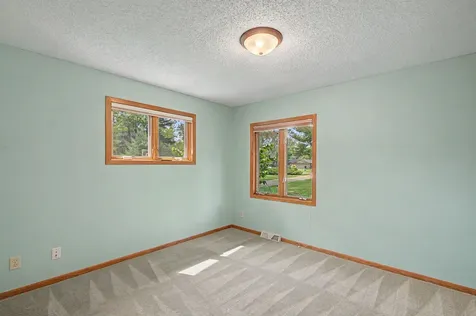 725 Bradford Avenue Champlin MN 55316