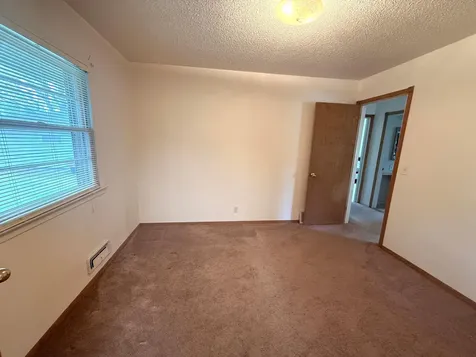 954 109th Avenue NW Coon Rapids MN 55448
