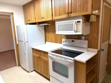 954 109th Avenue NW Coon Rapids MN 55448
