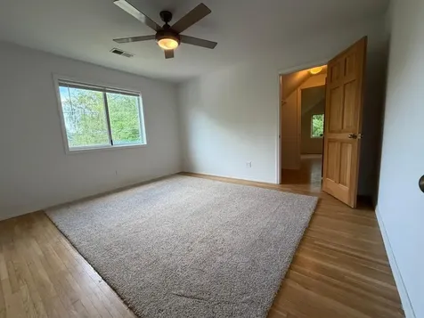 2339 Roselawn Avenue W Roseville MN 55113
