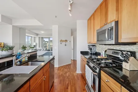 929 Portland Avenue Minneapolis MN 55404