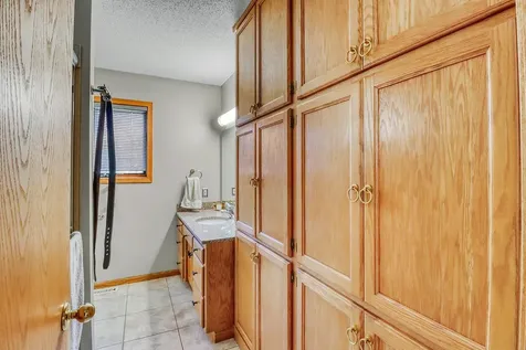 1701 33 1/2 Street S Moorhead MN 56560