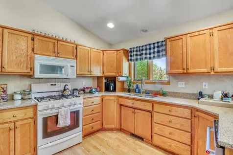 1701 33 1/2 Street S Moorhead MN 56560