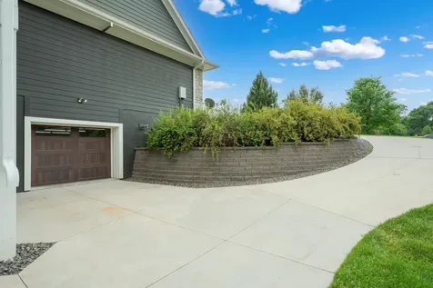 5403 Cherry Woods Lane SW Rochester MN 55902
