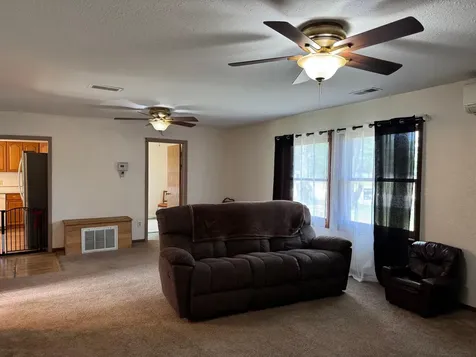 412 1st Street NE Menahga MN 56464
