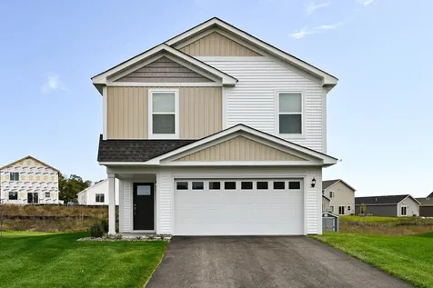 604 Redwood Loop N Cambridge MN 55008