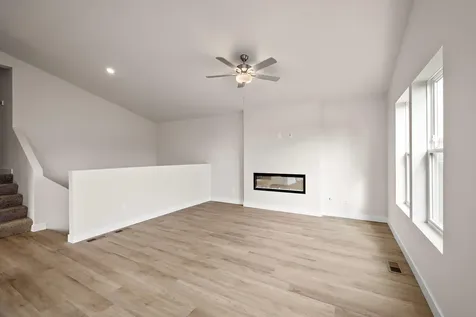 604 Redwood Loop N Cambridge MN 55008