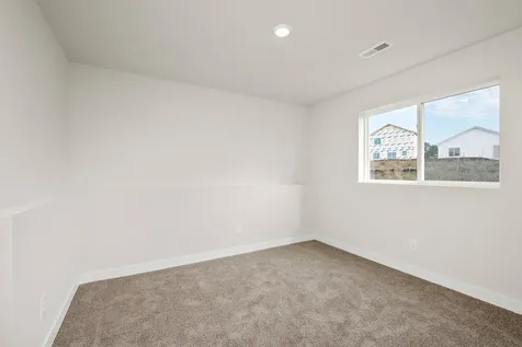 604 Redwood Loop N Cambridge MN 55008