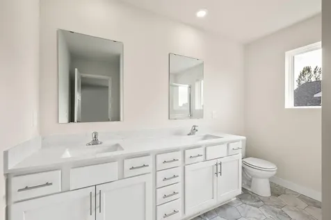 604 Redwood Loop N Cambridge MN 55008