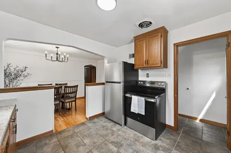 3255 Drew Avenue N Robbinsdale MN 55422