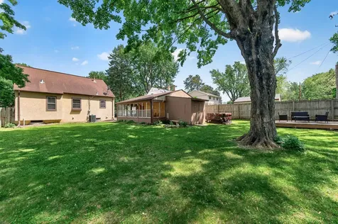 3255 Drew Avenue N Robbinsdale MN 55422