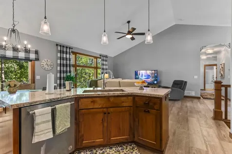 19583 Baldwin Street NW Elk River MN 55330
