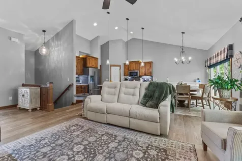 19583 Baldwin Street NW Elk River MN 55330