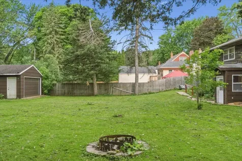 6193 49th Street N Oakdale MN 55128