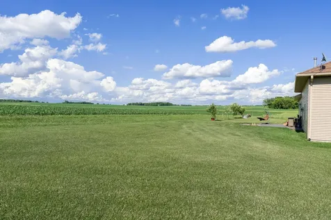 1920 Wolf Berry Place NE Owatonna MN 55060
