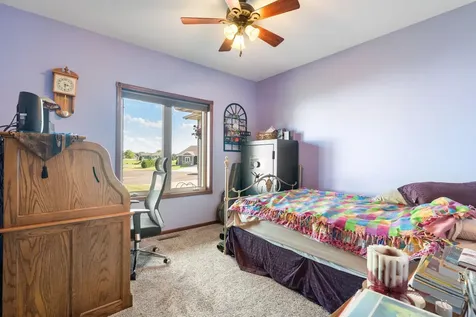 1920 Wolf Berry Place NE Owatonna MN 55060