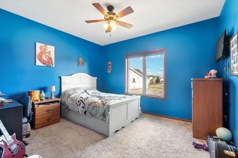 1920 Wolf Berry Place NE Owatonna MN 55060