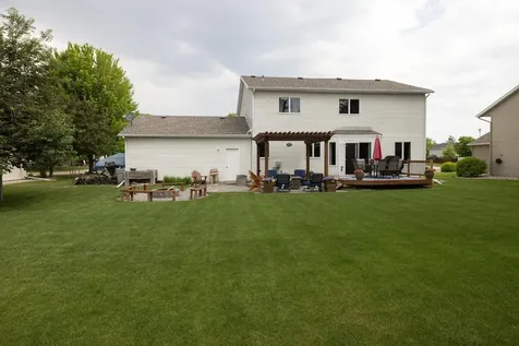 3228 36th Avenue S Fargo ND 58104