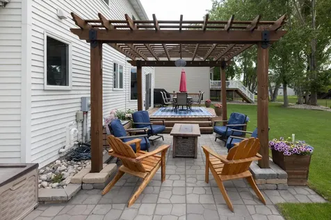 3228 36th Avenue S Fargo ND 58104