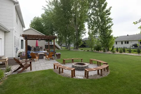 3228 36th Avenue S Fargo ND 58104