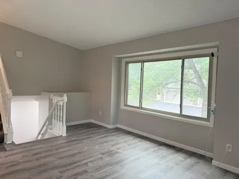 48 Maple Island Road Burnsville MN 55306
