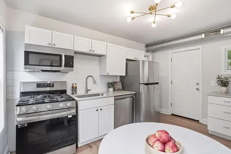 826 20th Avenue NE Minneapolis MN 55418