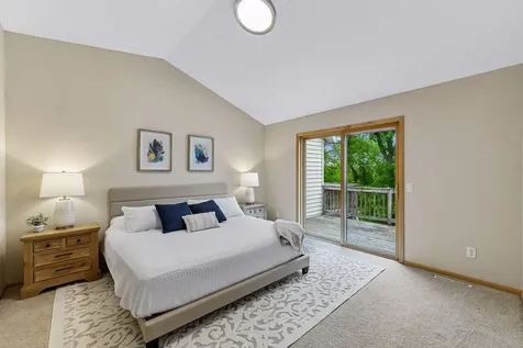 17721 Southridge Court Minnetonka MN 55345