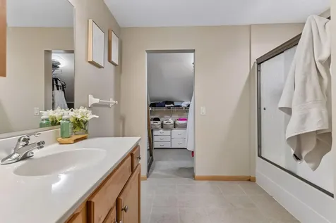17721 Southridge Court Minnetonka MN 55345