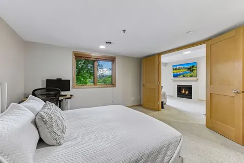 17721 Southridge Court Minnetonka MN 55345