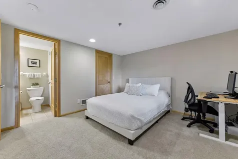 17721 Southridge Court Minnetonka MN 55345