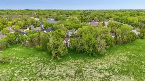 17721 Southridge Court Minnetonka MN 55345