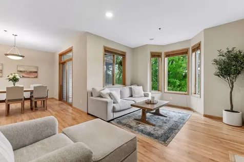 17721 Southridge Court Minnetonka MN 55345