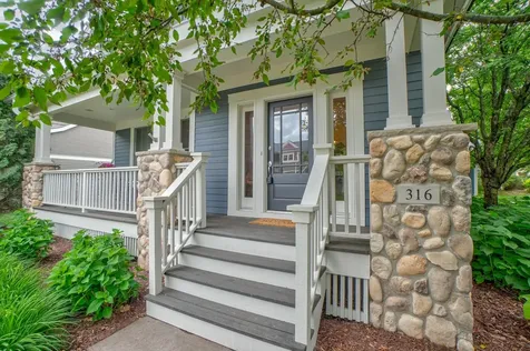 316 Country Road Stillwater MN 55082